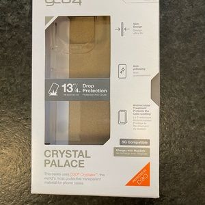 NEW!!!Gear4 iPhone protector